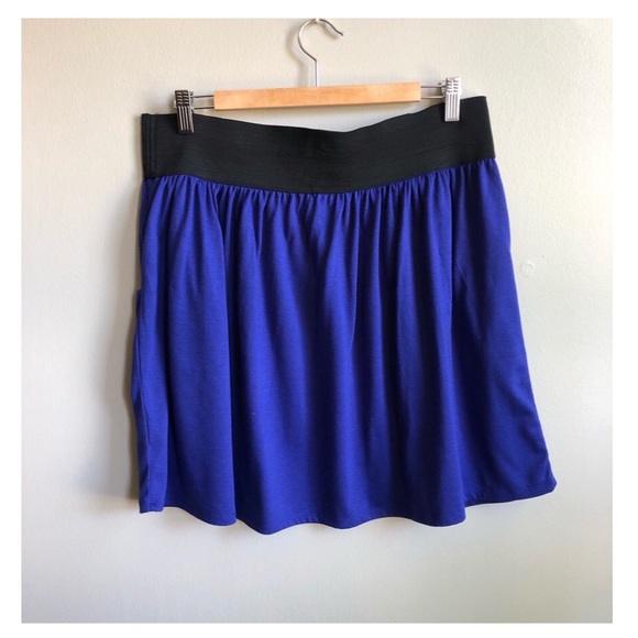 Flowy Royal Blue Skirt - Picture 2 of 5